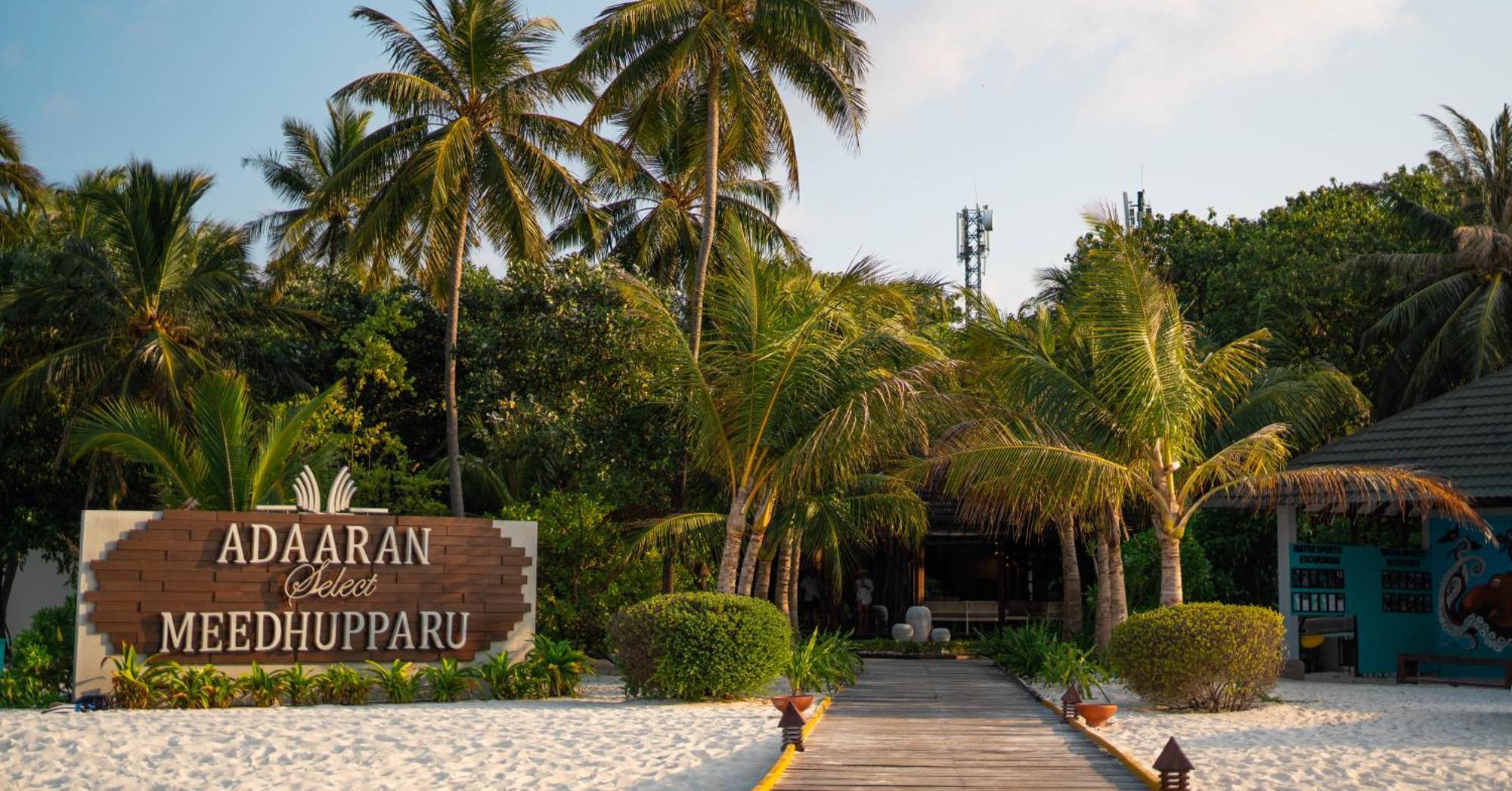 Adaaran Select Meedhupparu - Complimentary Stay For 1 Child For Stays Between April 2025 To September 2025 Meedhoo  Esterno foto