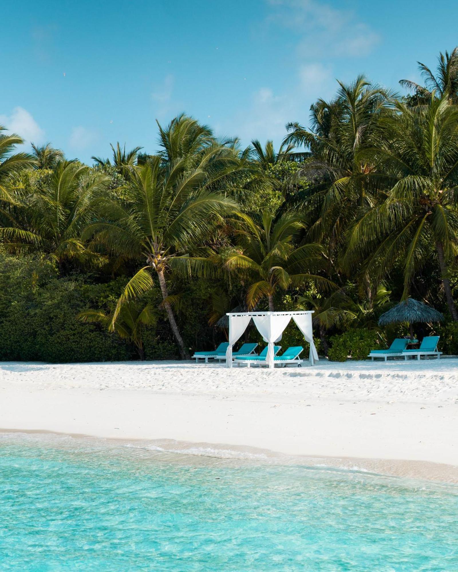 Adaaran Select Meedhupparu - Complimentary Stay For 1 Child For Stays Between April 2025 To September 2025 Meedhoo  Esterno foto