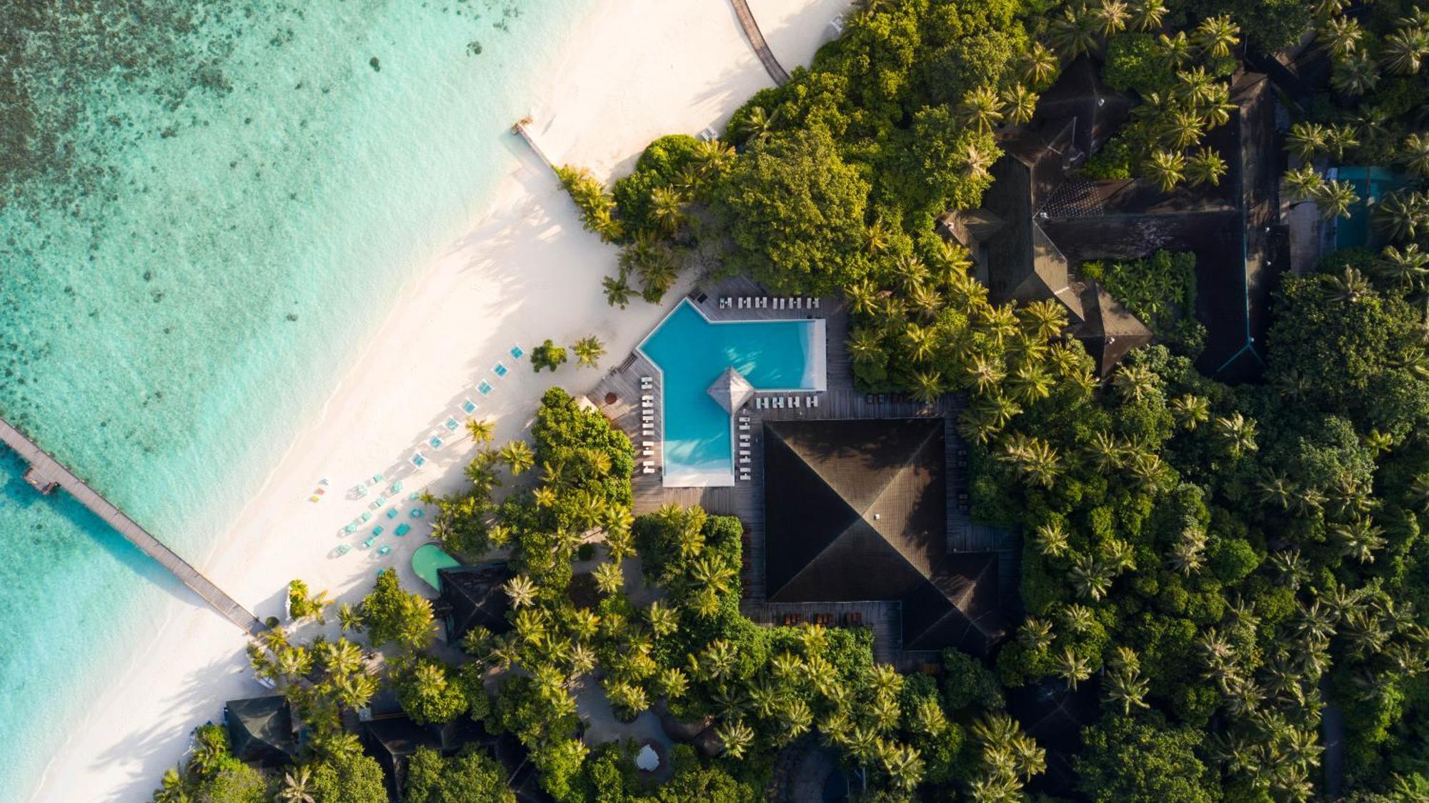 Adaaran Select Meedhupparu - Complimentary Stay For 1 Child For Stays Between April 2025 To September 2025 Meedhoo  Esterno foto