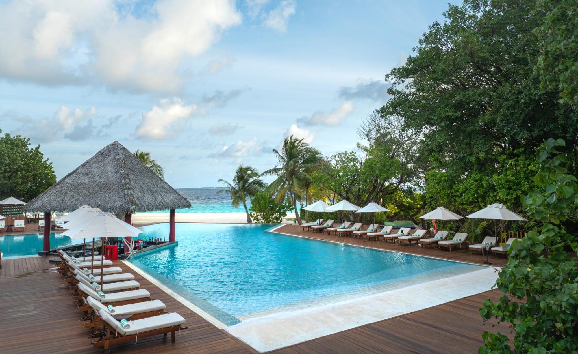 Adaaran Select Meedhupparu - Complimentary Stay For 1 Child For Stays Between April 2025 To September 2025 Meedhoo  Esterno foto