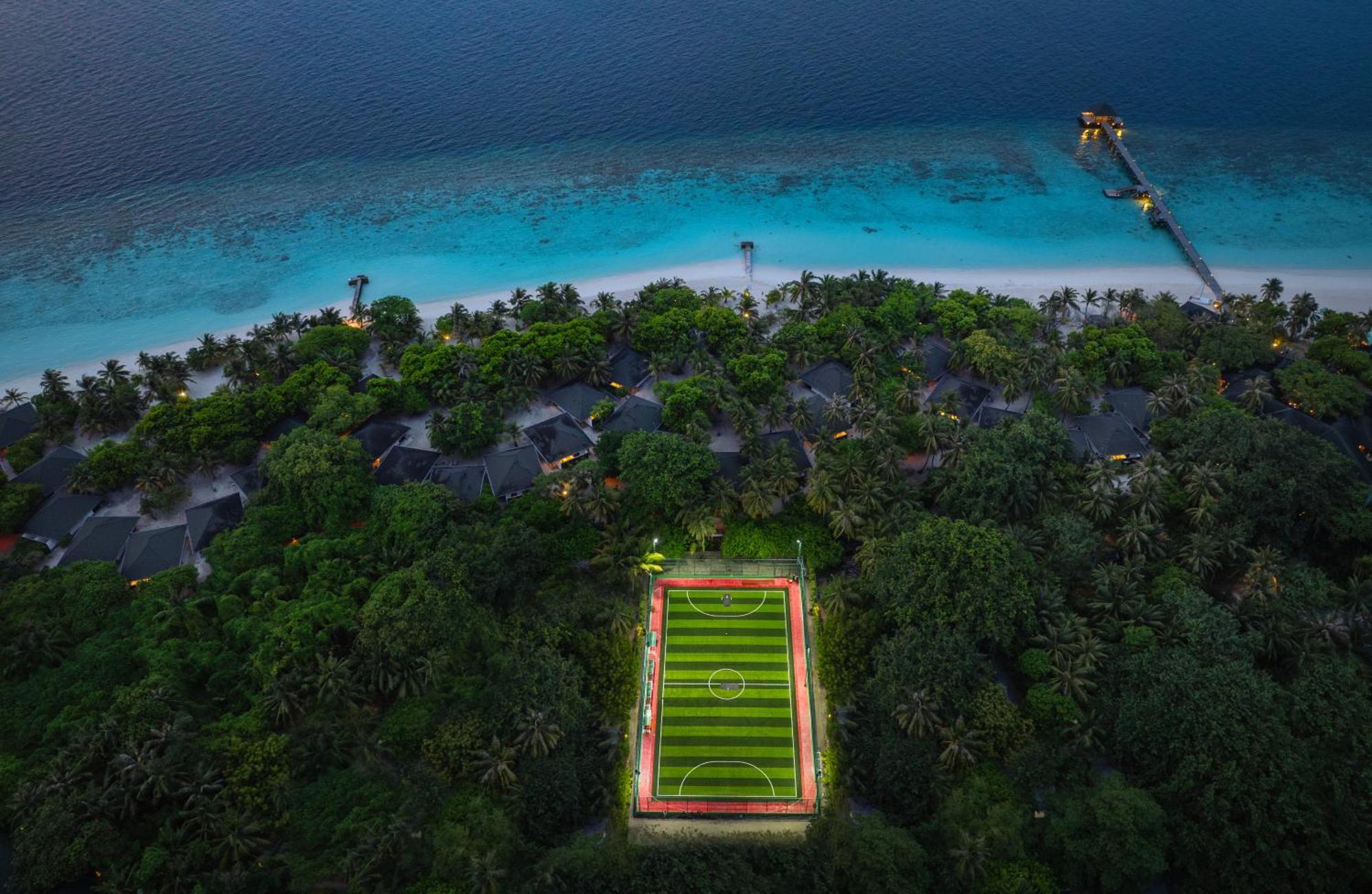 Adaaran Select Meedhupparu - Complimentary Stay For 1 Child For Stays Between April 2025 To September 2025 Meedhoo  Esterno foto