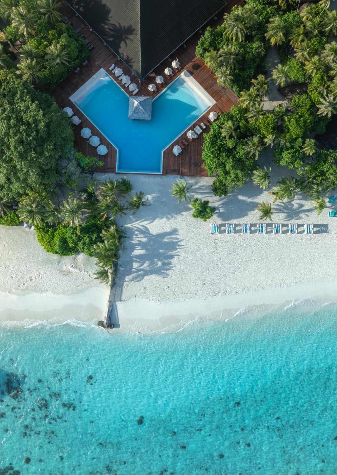 Adaaran Select Meedhupparu - Complimentary Stay For 1 Child For Stays Between April 2025 To September 2025 Meedhoo  Esterno foto
