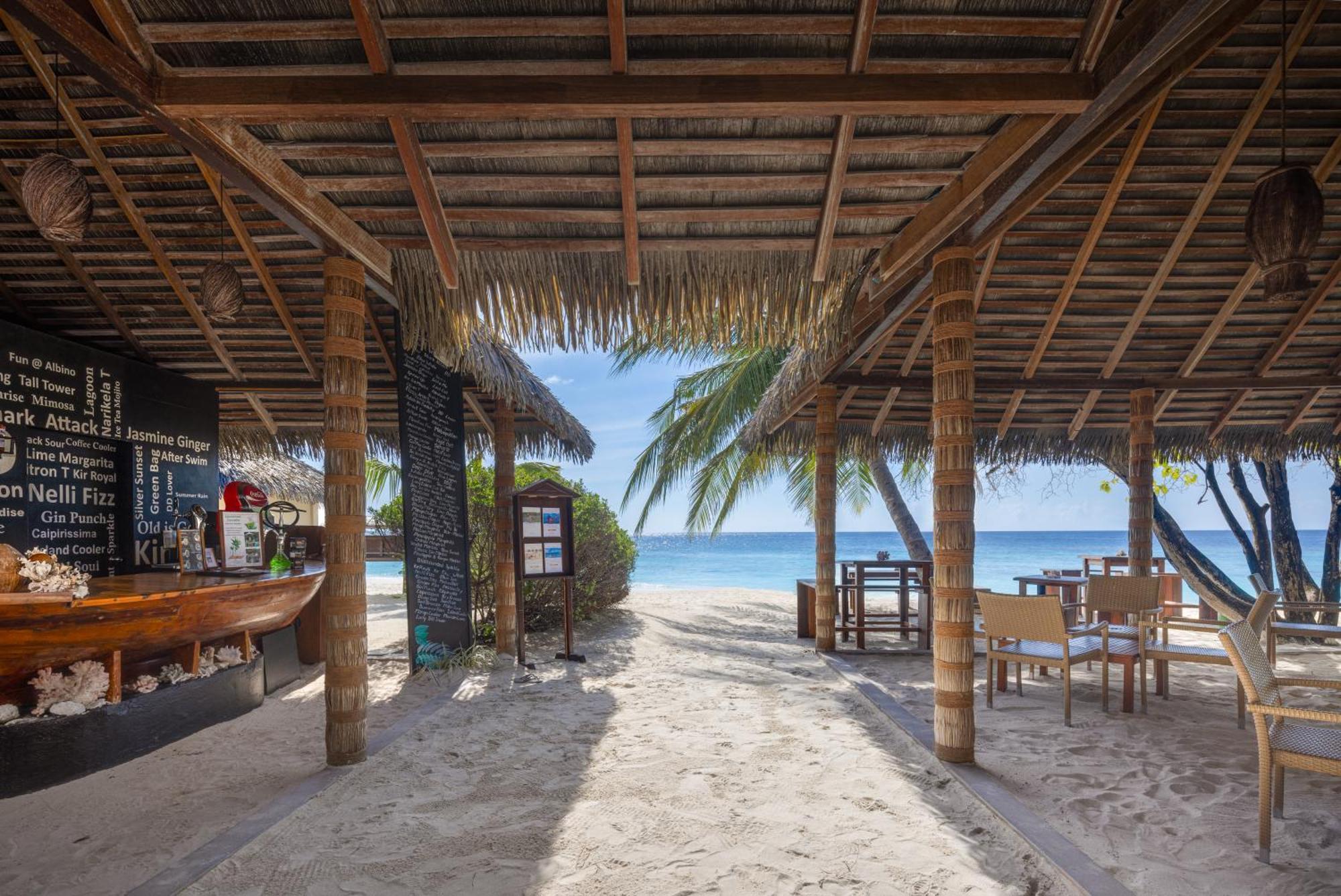 Adaaran Select Meedhupparu - Complimentary Stay For 1 Child For Stays Between April 2025 To September 2025 Meedhoo  Esterno foto